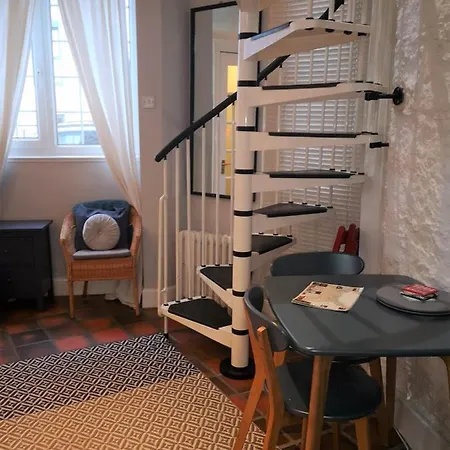 Heritage - The Auld Pottery * Edinburgh