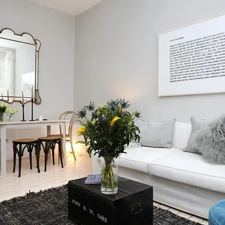 Altido Broughton Bolthole - Chic Haven In Amazing Location Apartment Edinburgh