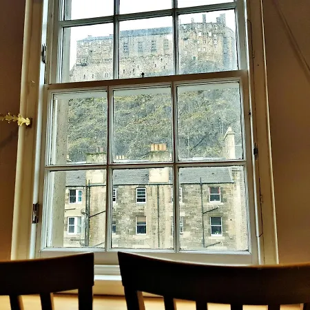 Amazing - Websters Land - Castle View Apartman