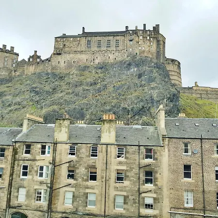 Amazing - Websters Land - Castle View Apartment