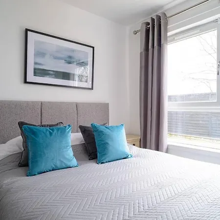 Apartment Lovely Near Centre And Shops *