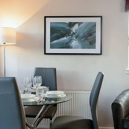 Lovely Near Centre And Shops Appartement *