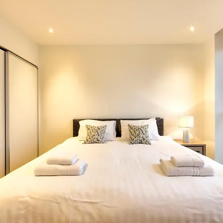 Guestready - Stylish Floor Apt In The Centre דירה *
