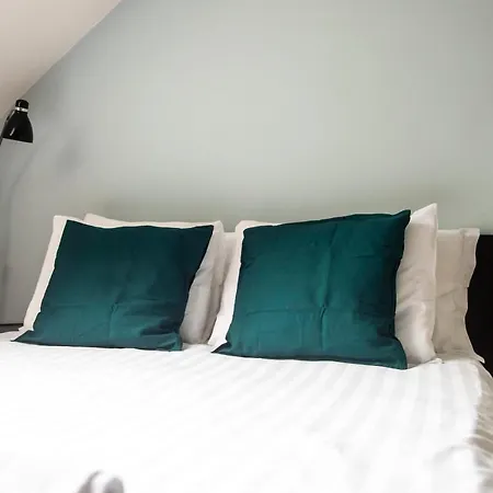Apartament Guestready - Top Floor Apt Near Castle *