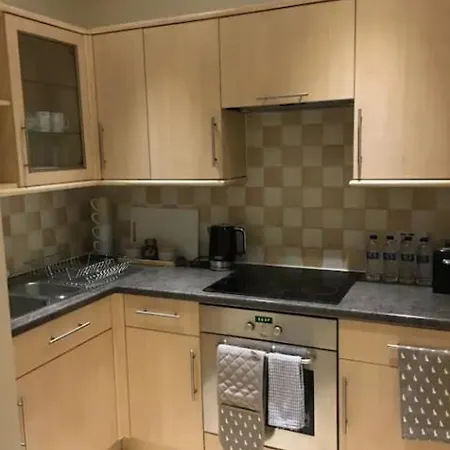 Historic 20 Minutes Walk To Princes St * Edinburgh