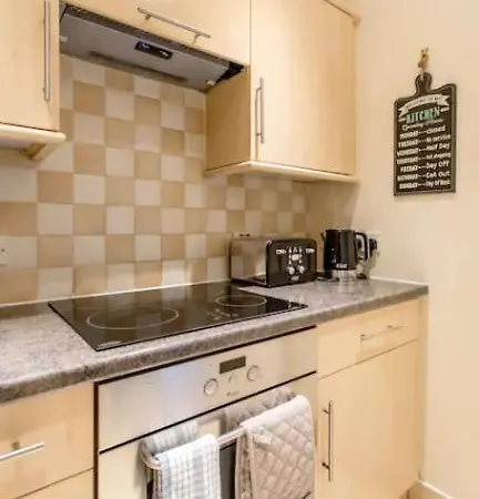 Daire Historic 20 Minutes Walk To Princes St Edinburgh