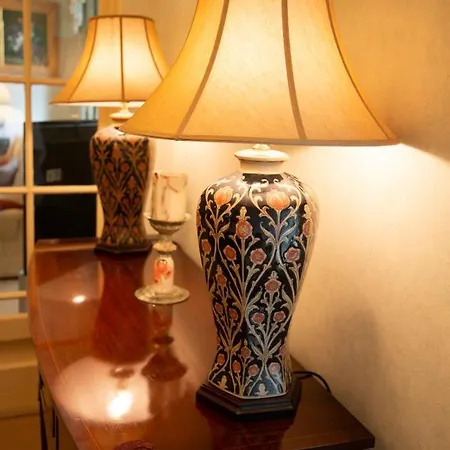 Georgian House 4*