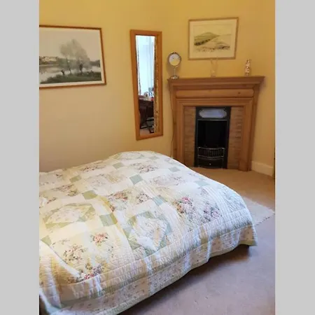 Woodburn Terrace, Morningside, Appartement *