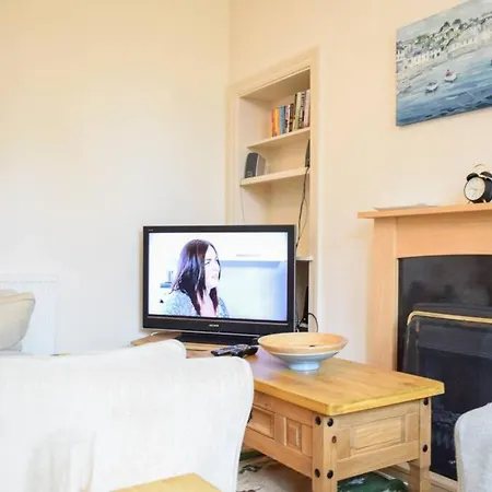 Lovely Sunny 2 Bed Coast Édimbourg