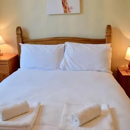 Lovely Sunny 2 Bed Coast Apartment Edinburgh