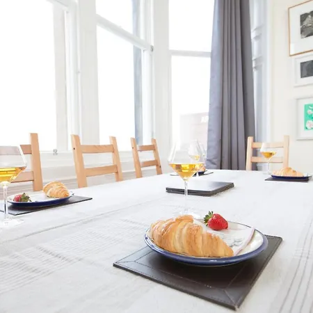 Amazing - London Road By Holyrood Park Apartmán *