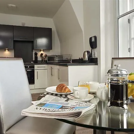 Braid By Mansley Hotel apartamentowy 4*