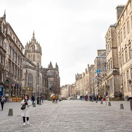Royal Mile - Old Town Edynburg