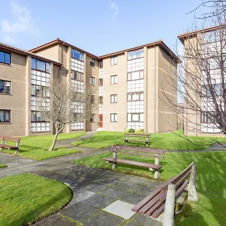 Allanfield Quiet Central Family With Parking Edinburgh