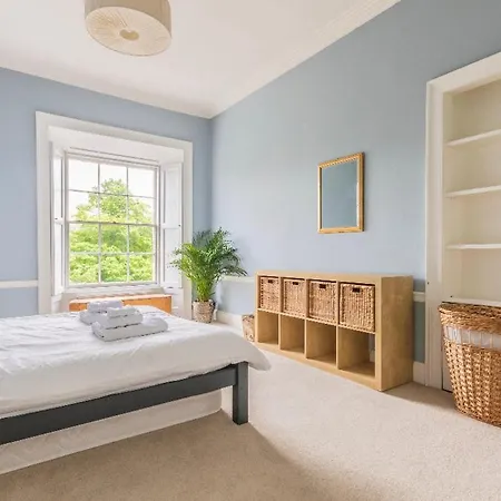 New Town With Castle View Apartamento Edimburgo