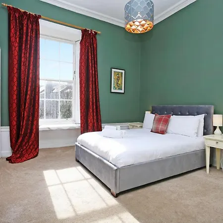Joivy Delightful 3-bed Flat Near Inverleith Park Apartament