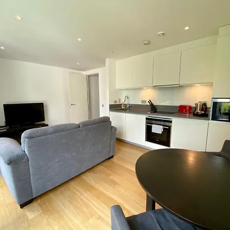 Quartermile Serviced Aparthotel *