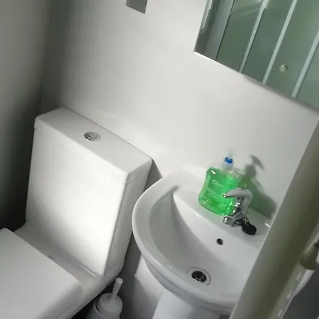 Semesterbostad Static Caravan For Hire, Budget Friendly