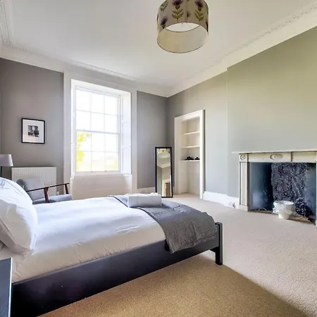 Daire Joivy Bright & Spacious In Stockbridge Edinburgh