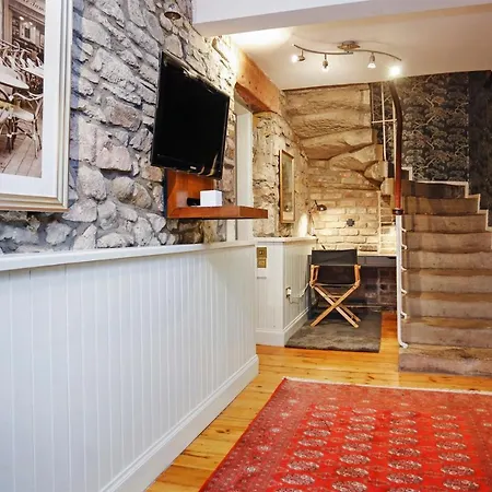 Altido Authentic & Luxurious 2-story Apt With Garden * Edinburgh