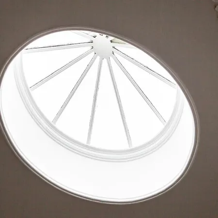 Leopold Apartment *