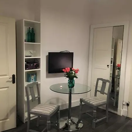 2 Bedroom City