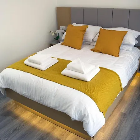 Crosskeys 双金匙公寓