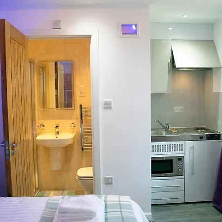 Crosskeys 双金匙公寓 Aparthotel Edinburgh