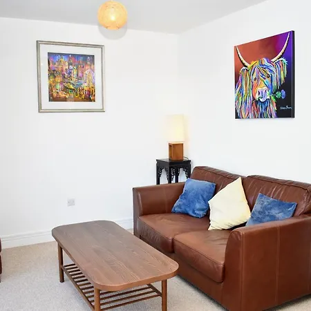 Stevedore Place - 3br Waterfront Townhouse In Trendy The Shore *