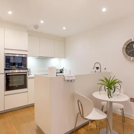 Apartment Quartermile Luxury *