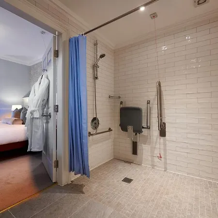 Hotel The Bonham 5*