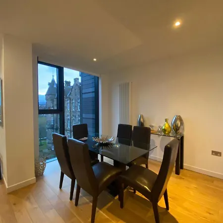 Quartermile Serviced * Edinburgh