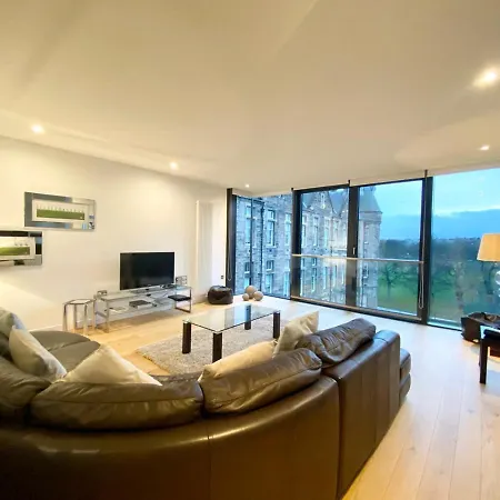 Quartermile Serviced * Edinburgh