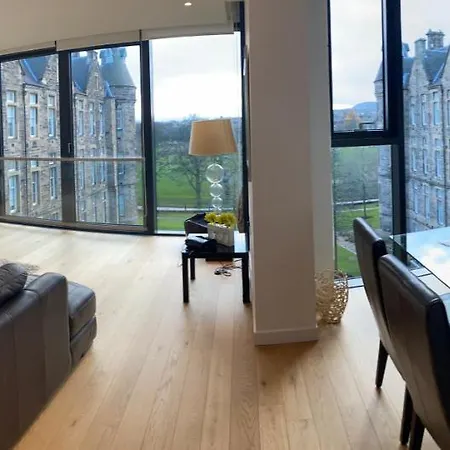 Quartermile Serviced * Edinburgh
