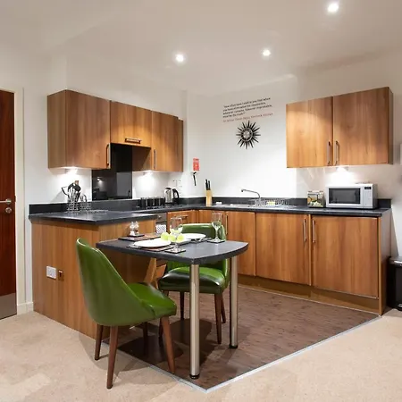 Apartahotel Stewart By Heeton Concept - Edimburgo