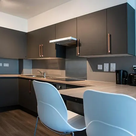 En Suite Rooms & Studios, Edinburgh City Centre - Sk 3* Эдинбург