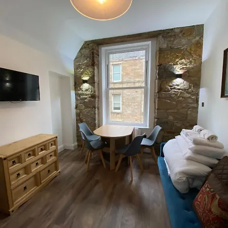 Portobello Apartment *