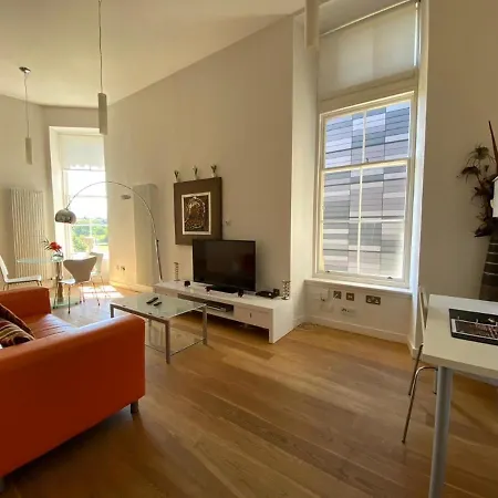 Quartermile Serviced *