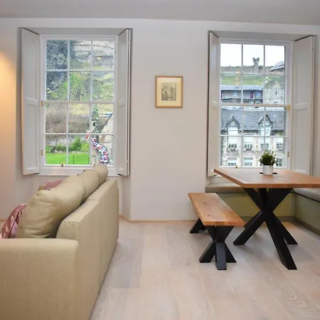 Grassmarket - Beautiful 1br In Grassmarket W Castle Views Appartement