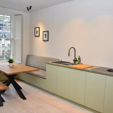 Grassmarket - Beautiful 1br In Grassmarket W Castle Views Appartement *