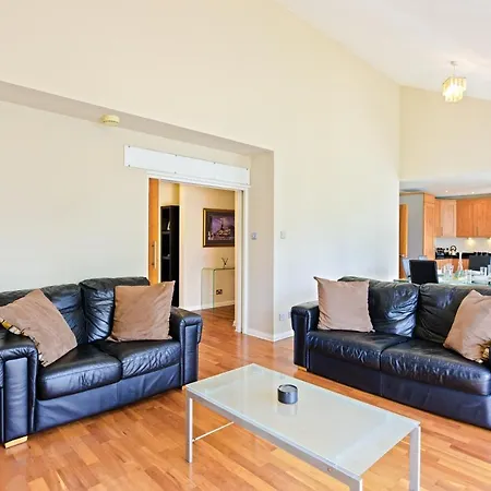Britannia Penthouse