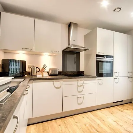 דירה Guestready - Stylish 2 Bed With Easy Access To The Centre אדינבורו