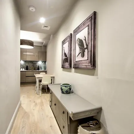 Hamilton Place - Beautiful And With Private Entrance Sleeps 4 Edinburgh