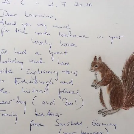 Sunny House With Views To Skyline Edynburg