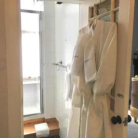 The Jeffrey Street *