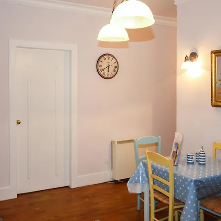 Silver Lining-royal Mile Apartment