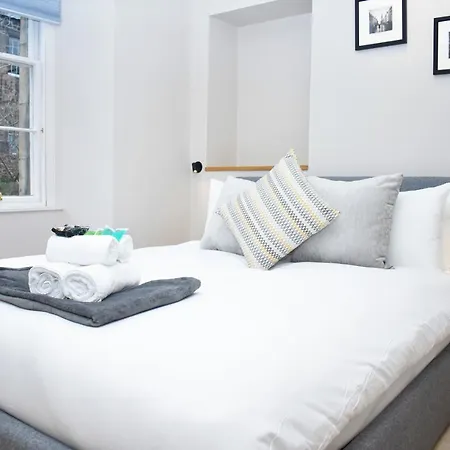 Grassmarket - Beautiful 1br In Grassmarket W Castle Views * Edinburgh