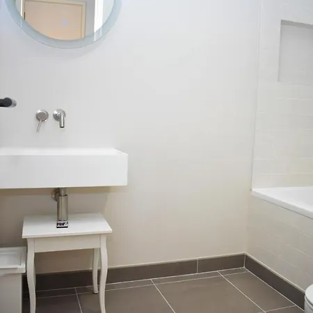 Grassmarket - Beautiful 1br In Grassmarket W Castle Views Appartement *