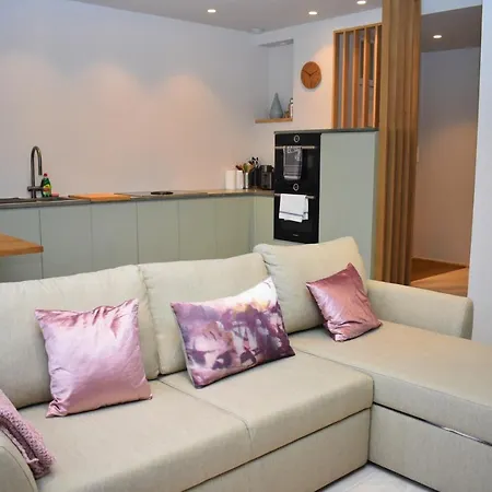 Grassmarket - Beautiful 1br In Grassmarket W Castle Views