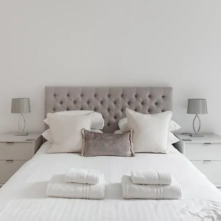 Guestready - Modern And Chic City Centre Flat Apartment Edinburgh
